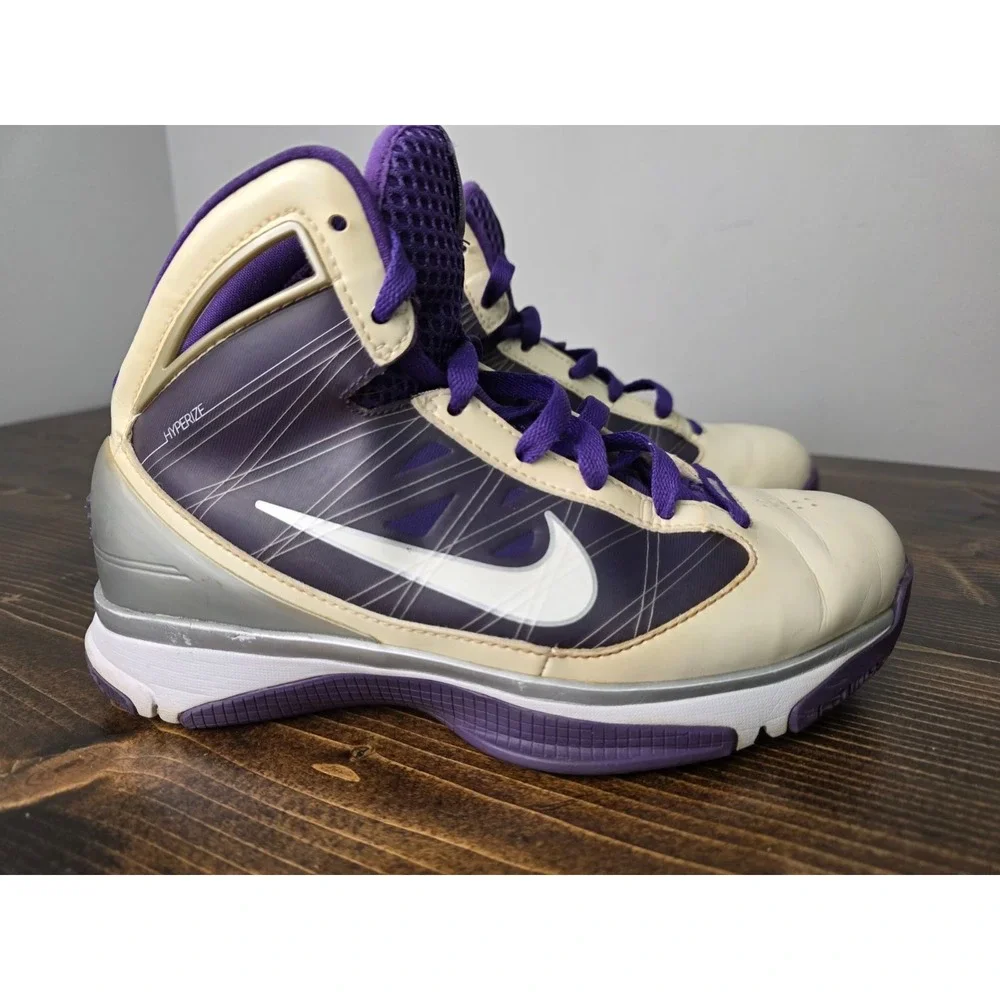 Nike Flywire Hyperize Youth Basketball Sneakers Size 6 White Purple‎ Shoes